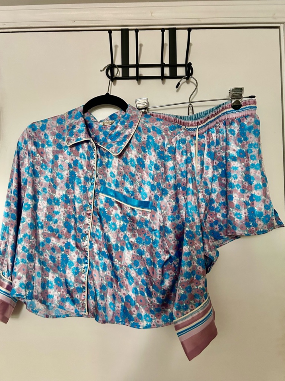 EUC Free people pillow talk Floral Blue & Pink Satin Sleep Shirt and Shorts Set - Picture 5 of 8